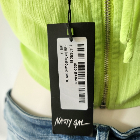 Nasty Gal Halter Cup Detail Cropped Cami Top Size 8 - Picture 6 of 9